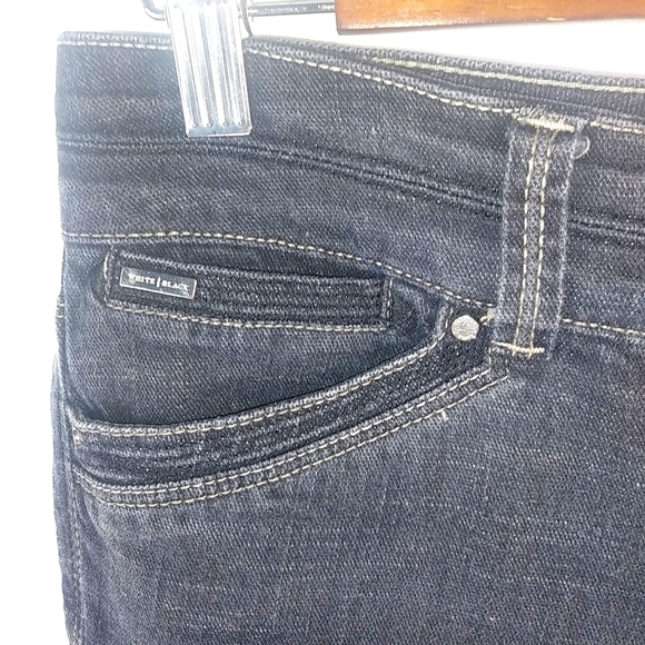 WHBM Blanc 4R Black Straight Jeans - Picture 3 of 10